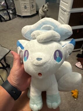 Pokemon Center Original Alolan Vulpix 10” Plush 2018 Japan
